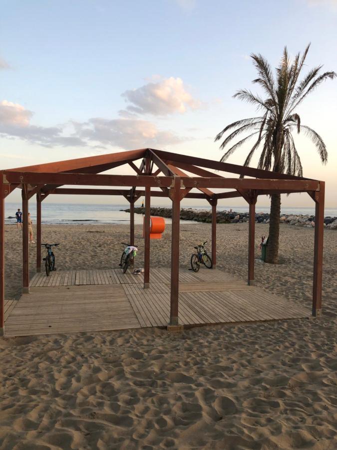 Charming 2 Bed Apartment Next To Cabopino Beach, Spain Marbella Zewnętrze zdjęcie