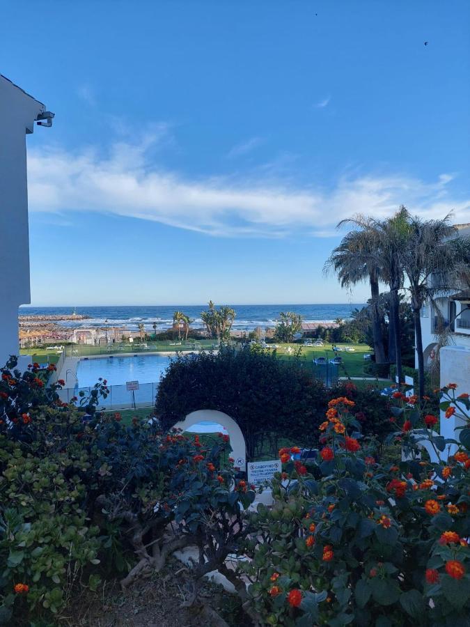 Charming 2 Bed Apartment Next To Cabopino Beach, Spain Marbella Zewnętrze zdjęcie